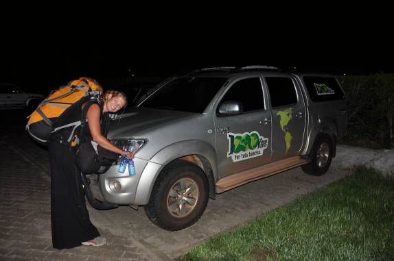 O feliz reencontro com a Fiona no nosso hotel em Paramaribo - Suriname